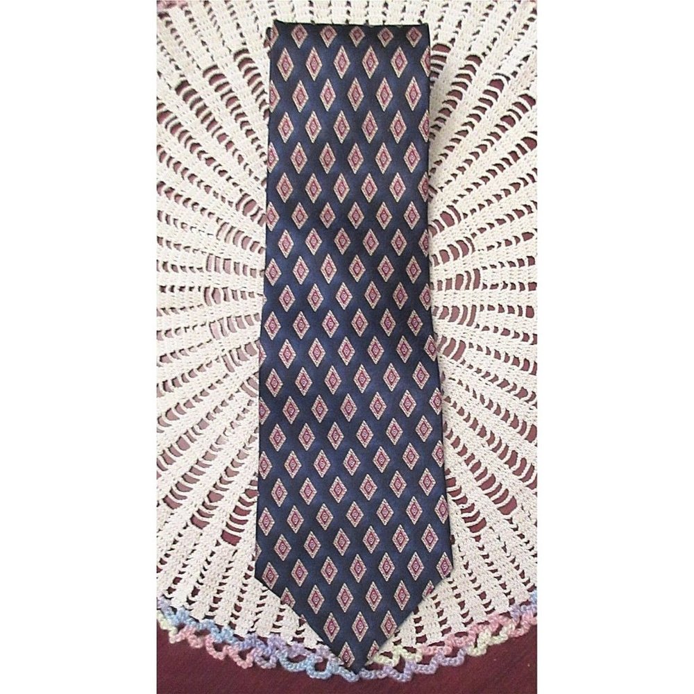 Staffordshire Mens Necktie Tie 100% Silk Navy Burg